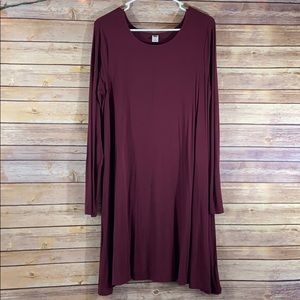Maroon tee shirt dress